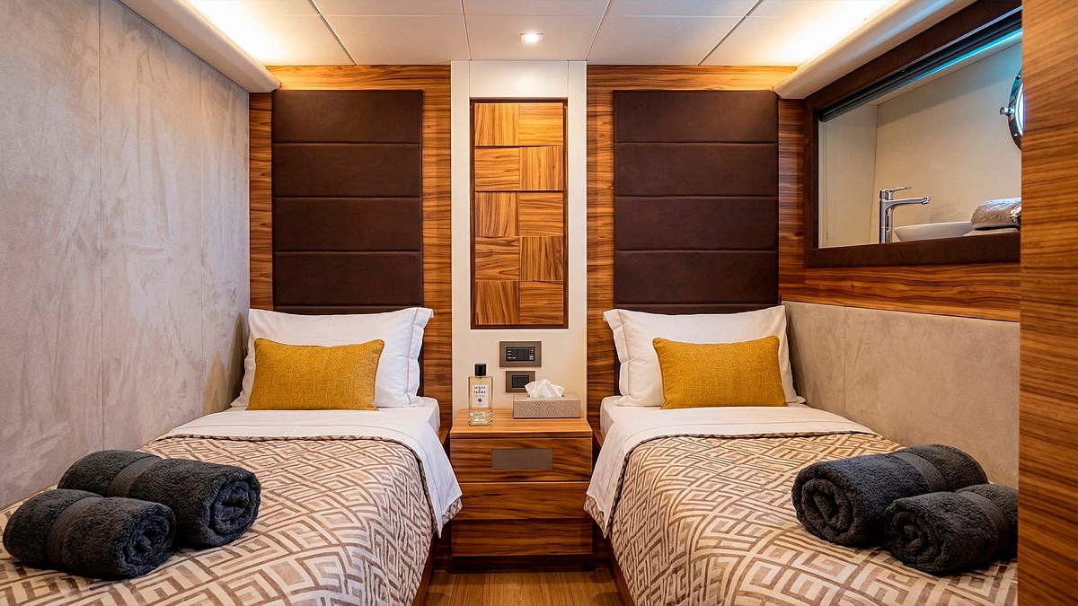 Аренда яхты Ferretti Custom Line 100 Seabreak на Пхукете